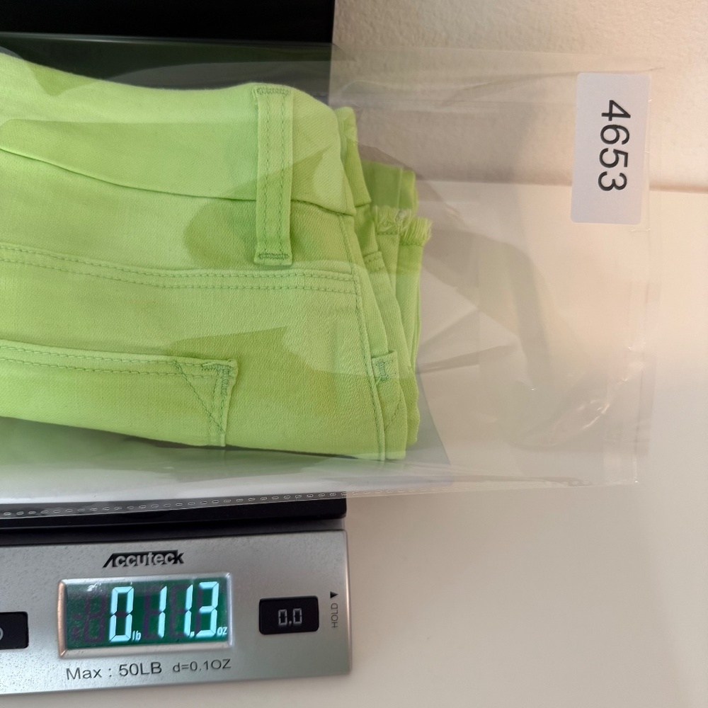 Chicos Jeans Women Small NEW Green Neon Slim Leg Capri Perfect Stretch Grlfrnd - Picture 13 of 13
